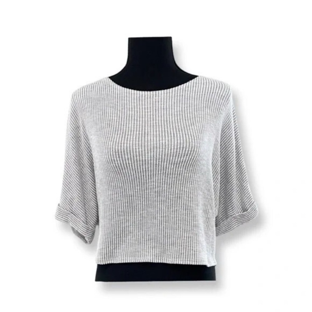 Caution To The Wind Gray Cuffed Sleeve Crop Blouse